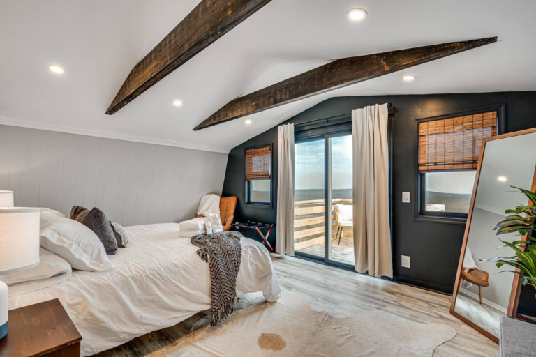 Hands-on Airbnb and short-term rental co-hosting