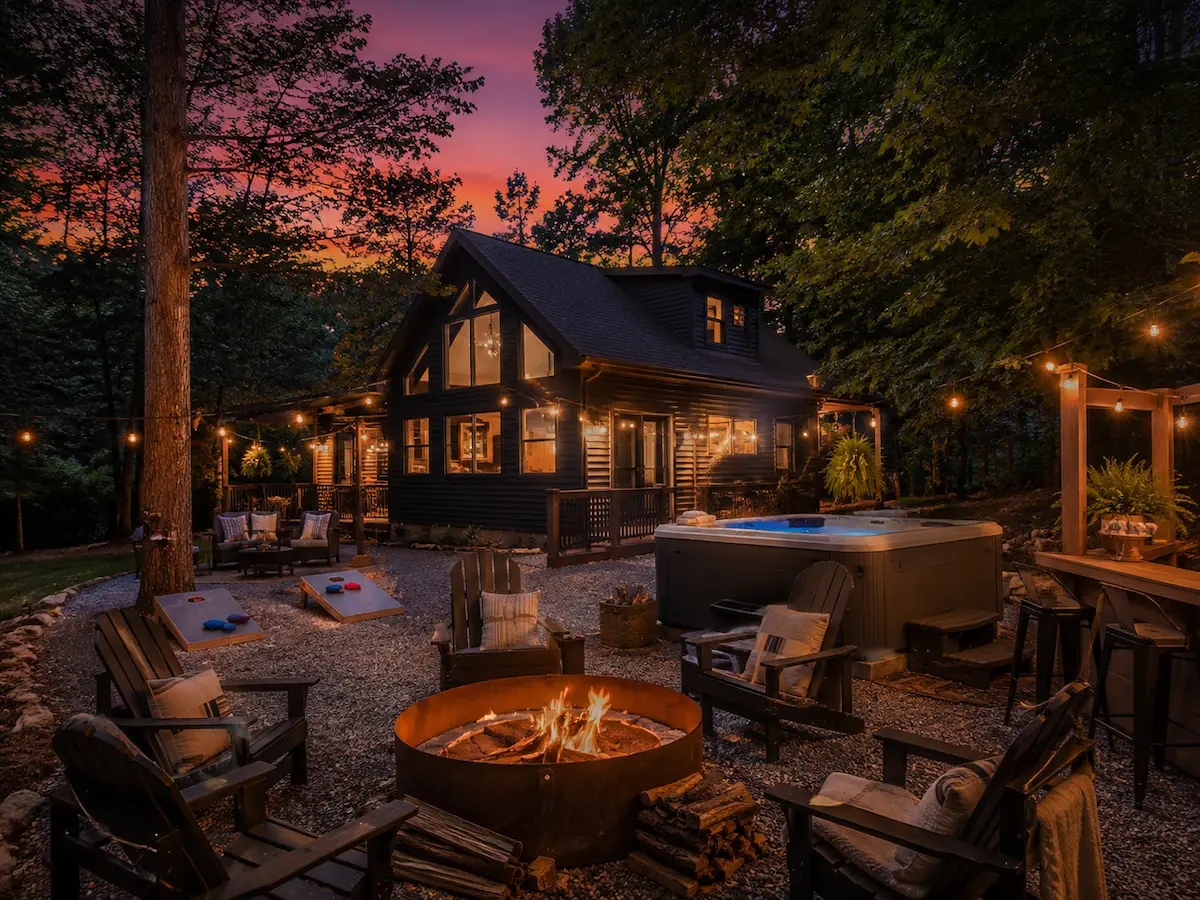 Cabin fire pit at dusk at a Luray, Virginia vacation rental
